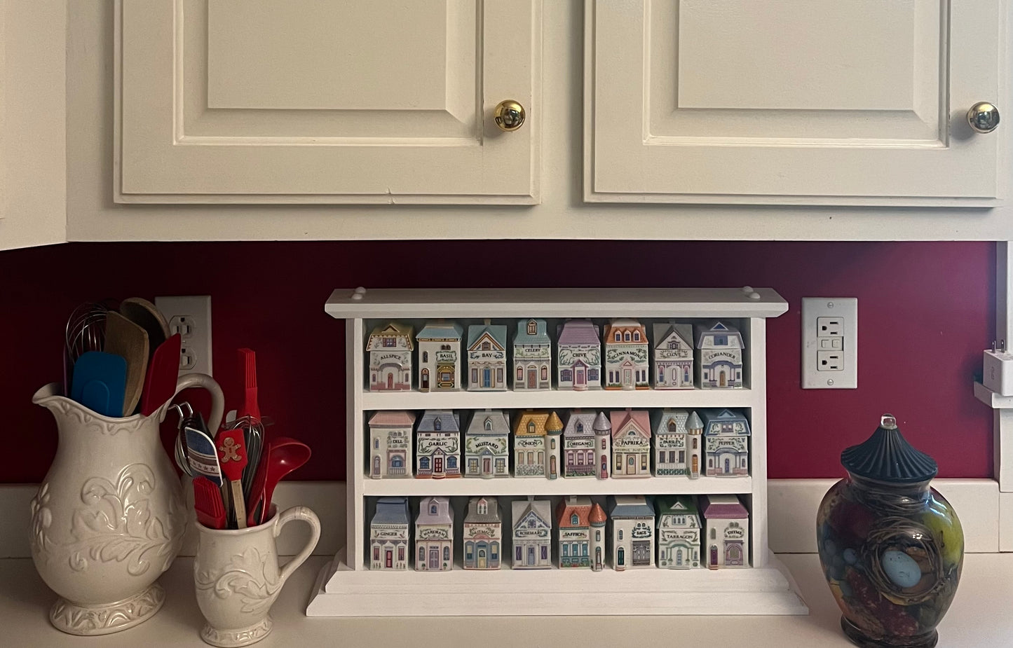 Lenox Spice Village "Craftsman Style Display Rack" - Countertop or Wall Mounted - Custom Wood Spice House Organizer Made in America.